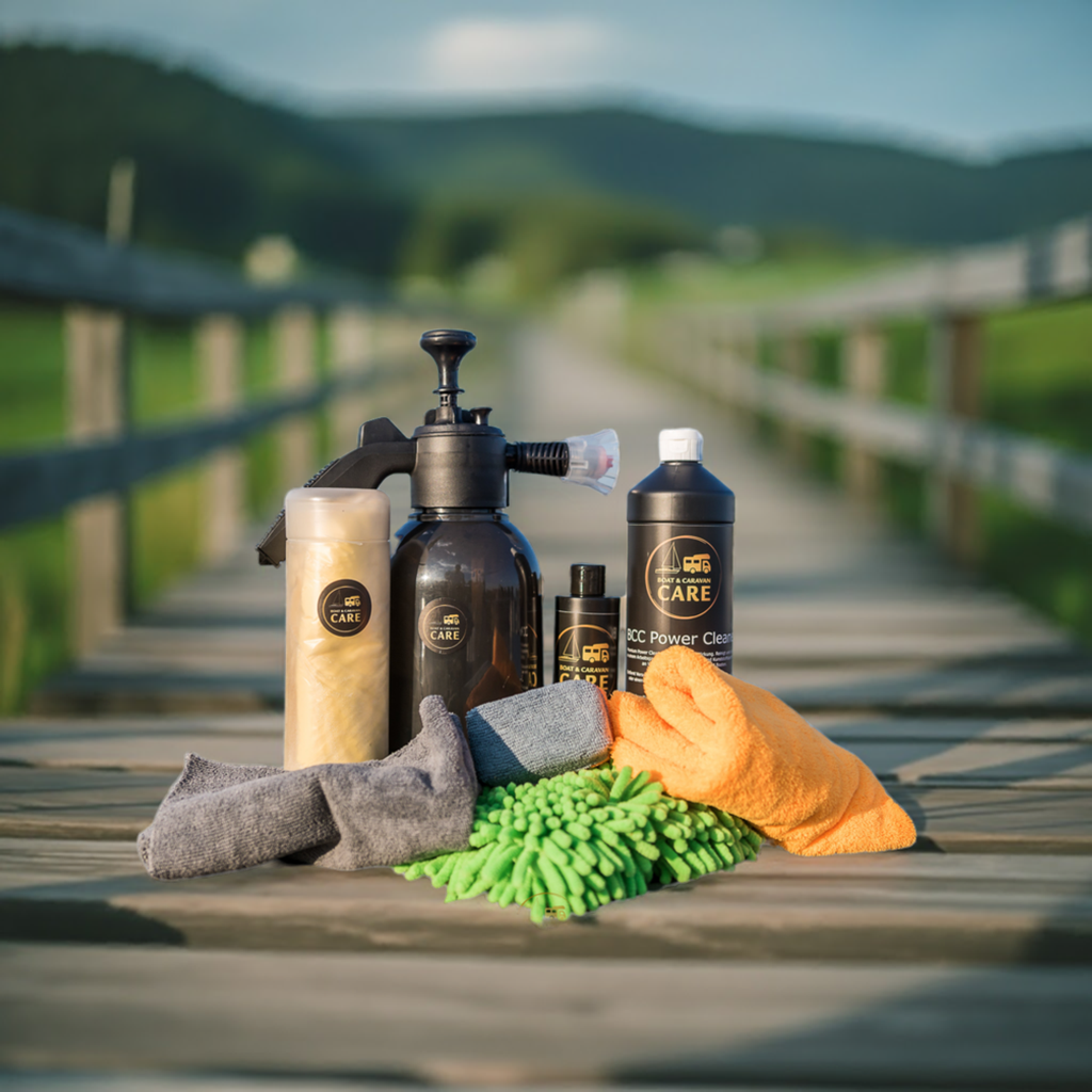 Pflegeset bestehend aus Power Cleaner, Power Sealer, Drying Towel, Waschhandschuh, und Microfaser Tüchern